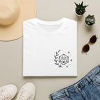 D20 Minimalist Dice T-Shirt — Comfy Nerdy Moms Club Graphic Tee