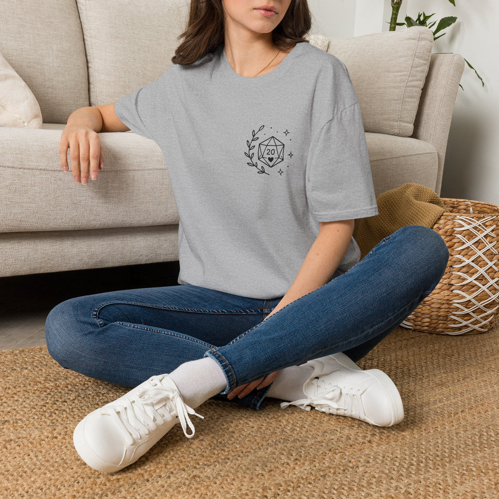 D20 Minimalist Dice T-Shirt — Comfy Nerdy Moms Club Graphic Tee